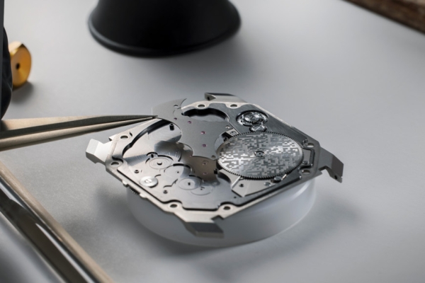 
 Bulgari презентовал самые тонкие в мире механические часы
 