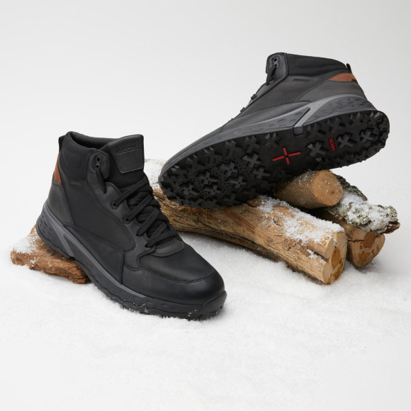 
                                                                                                                            Geox выпустил обувь с инновационными технологиями для поддержания тепла
                                                                                                                    