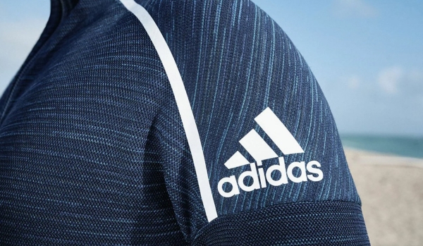 Квартальная прибыль бренда Adidas сократилась в три раза из-за ухода с российского рынка