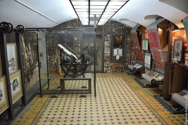 В Музее ивановского ситца откроется выставка платков, изготовленных по старинным технологиям